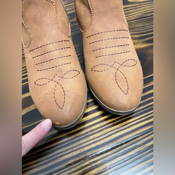 SUGAR Brown Western Ankle Cowgirl Boots - Picture 6 of 10